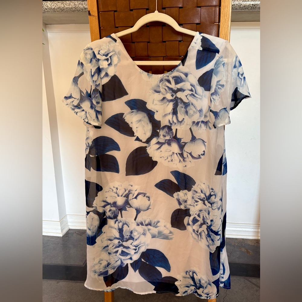 Show Me Your MuMu Willie Blue Bouquet Mini Floral Dress